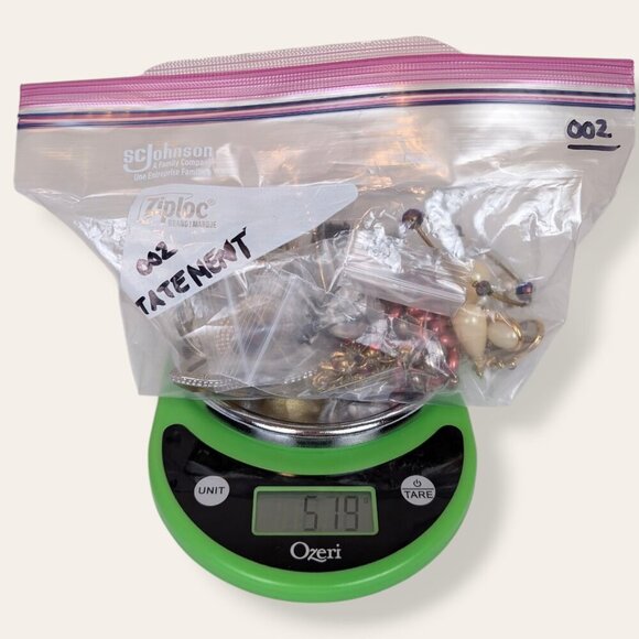 002 - Vintage To Now Jewelry Lot - Statement - Picture 5 of 5